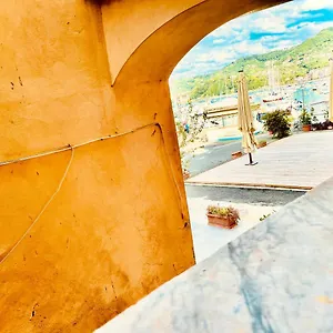 L'angolo Dei Poeti Lerici
